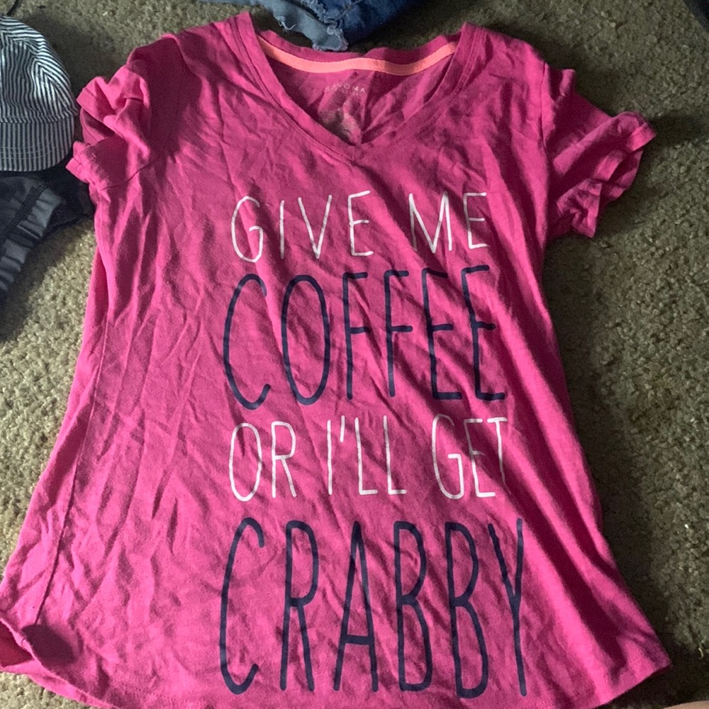 pink shirt